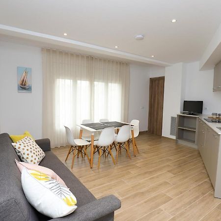 Apartaments Agneta- Timo Cambrils Εξωτερικό φωτογραφία
